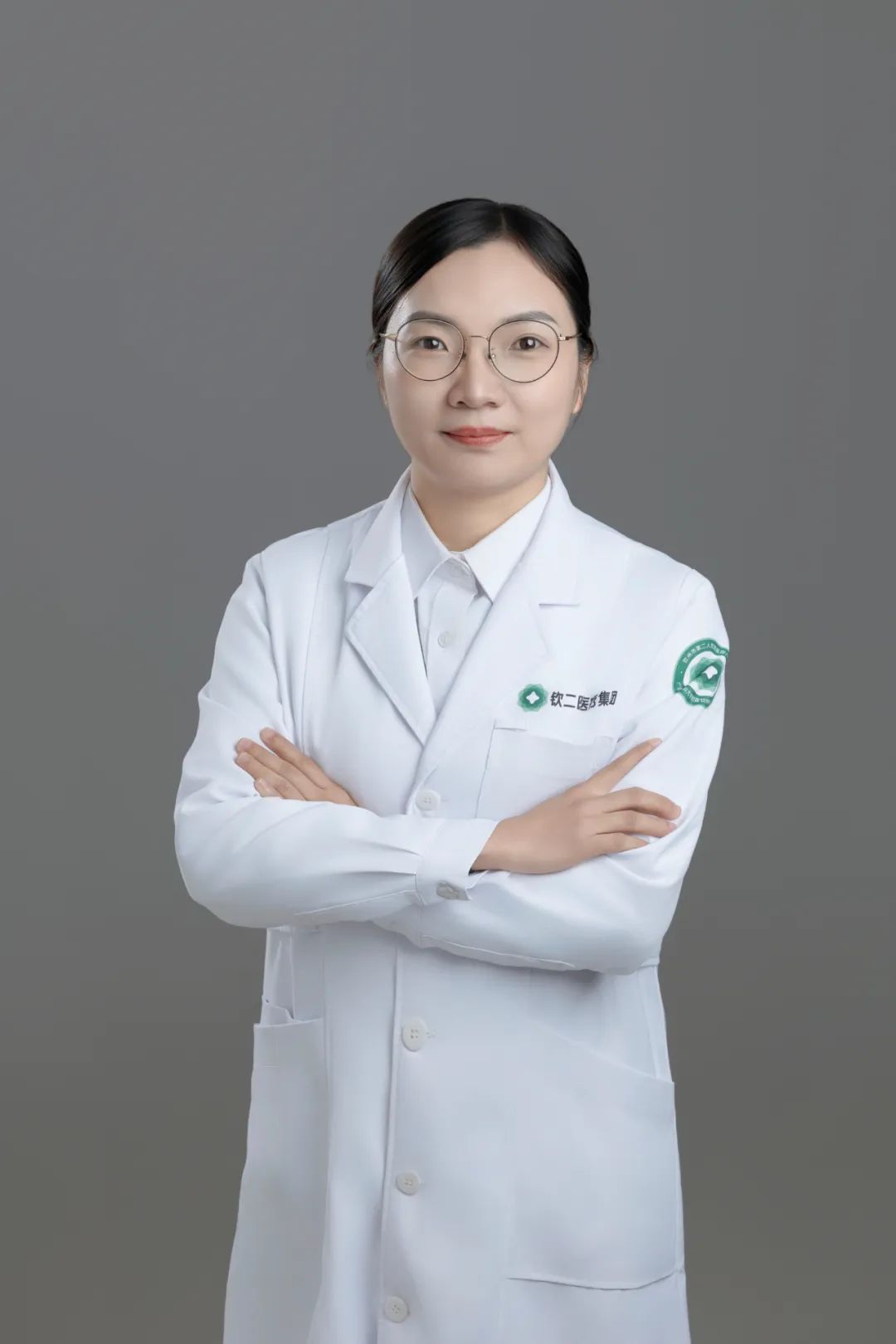DƬ